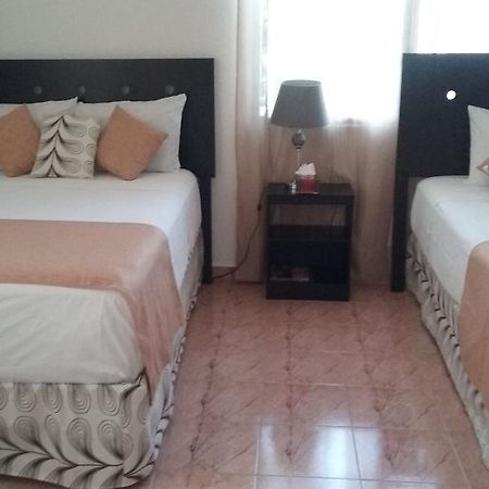 Room In Cancun Stadium Εξωτερικό φωτογραφία
