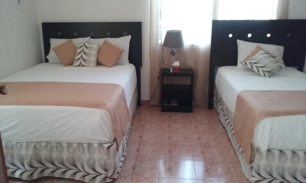 Room In Cancun Stadium Εξωτερικό φωτογραφία